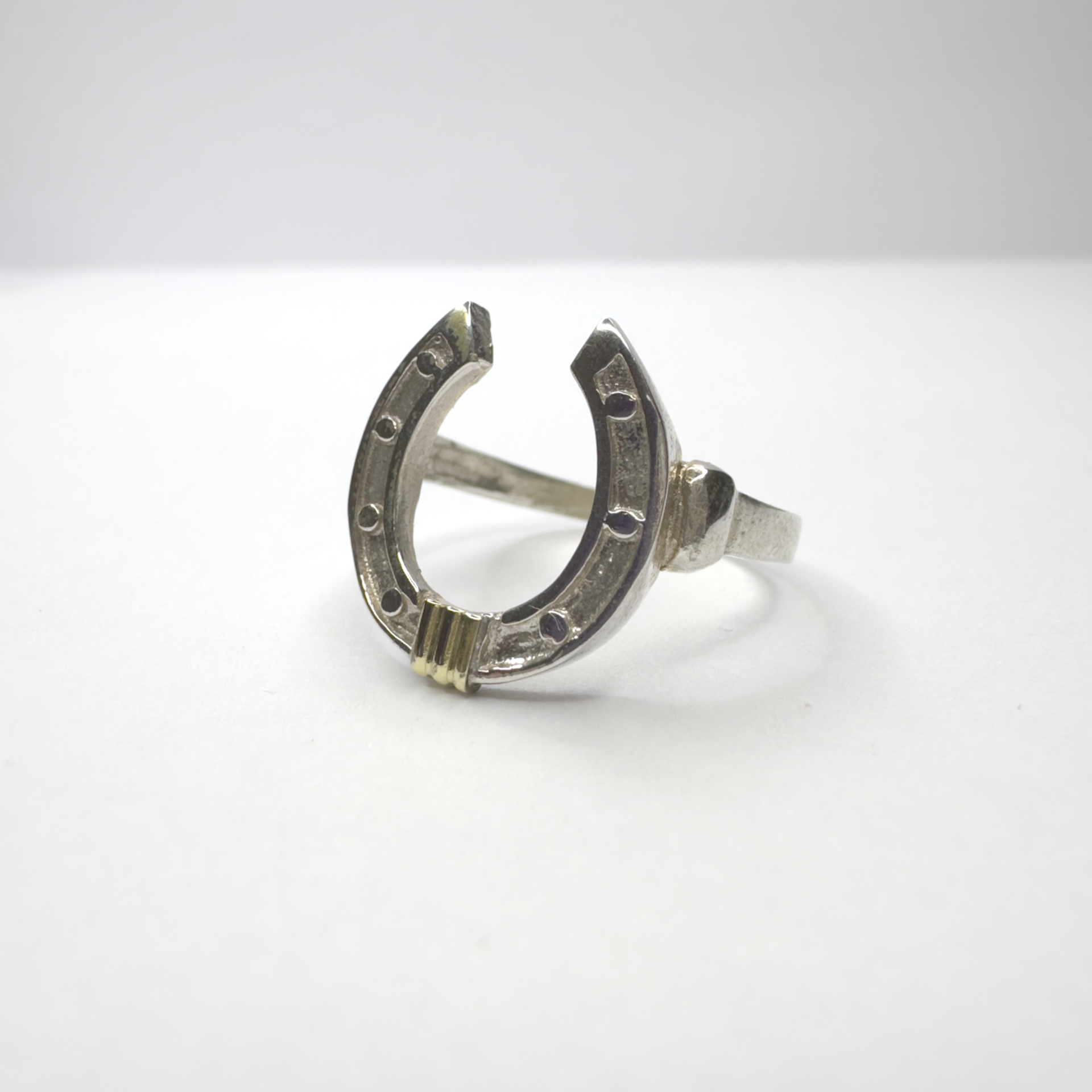 Anillo Hombre Herradura